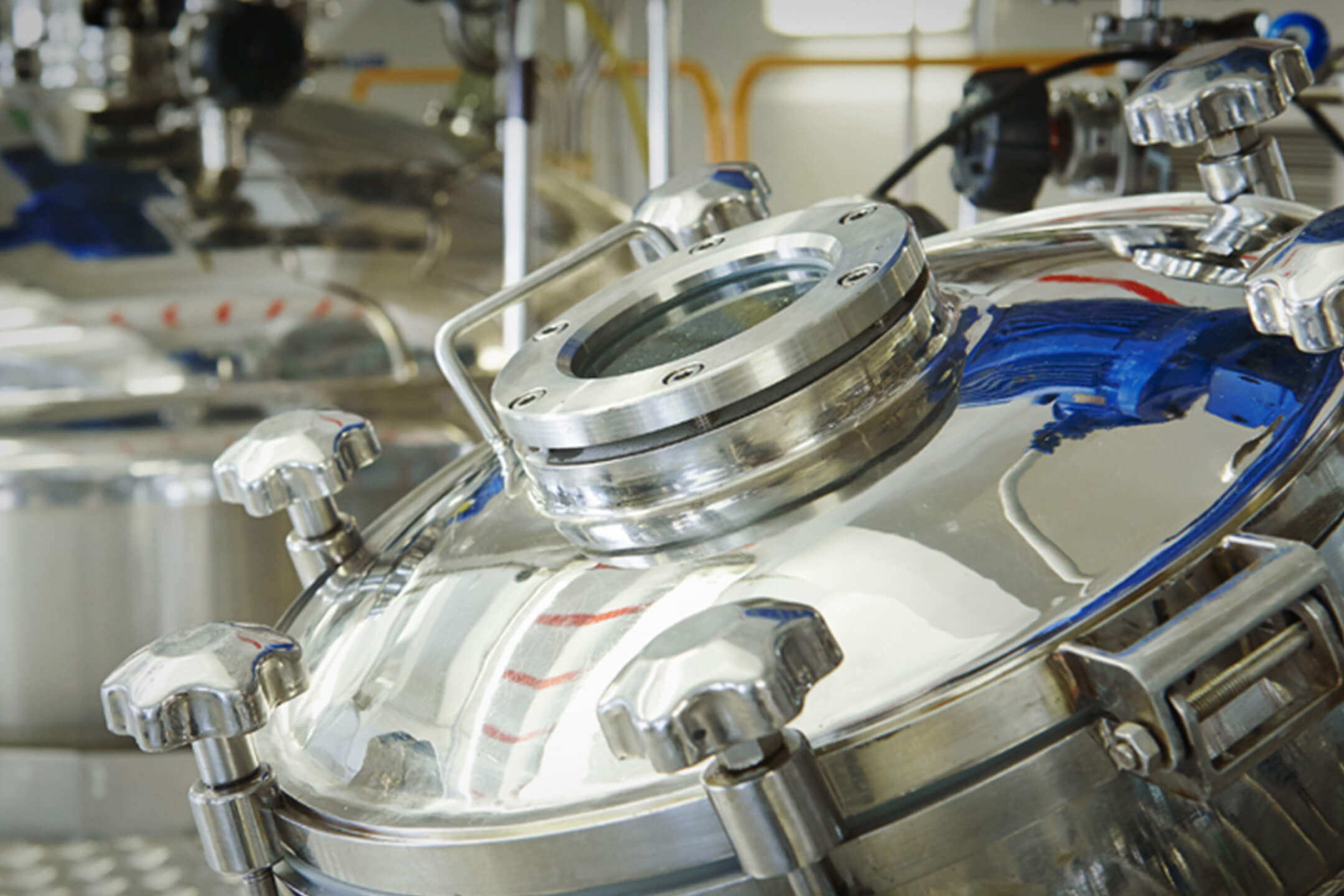 Pharma-grade & Cleanroom Solvent Services