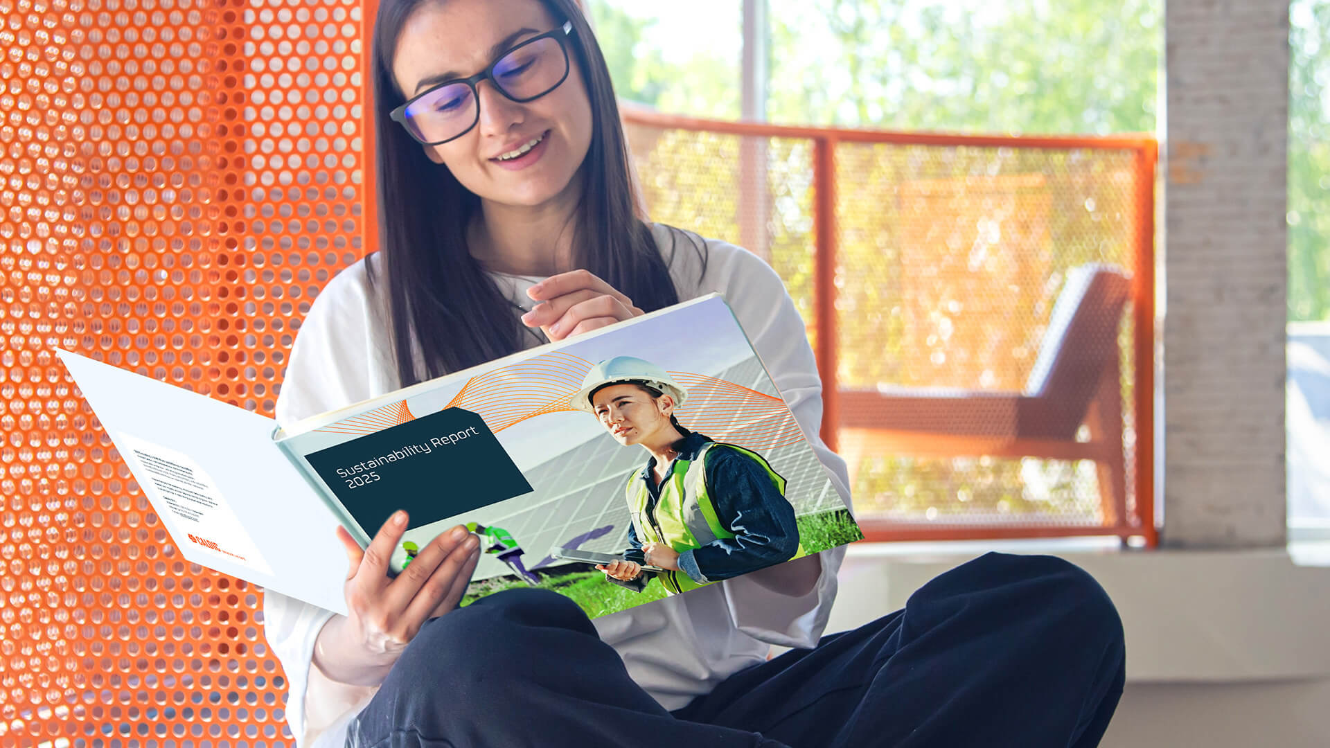 Cover page of the Caldic Sustainability Report 2025 showcasing the company’s sustainability performance, ESG priorities, and commitment to responsible growth across its global operations